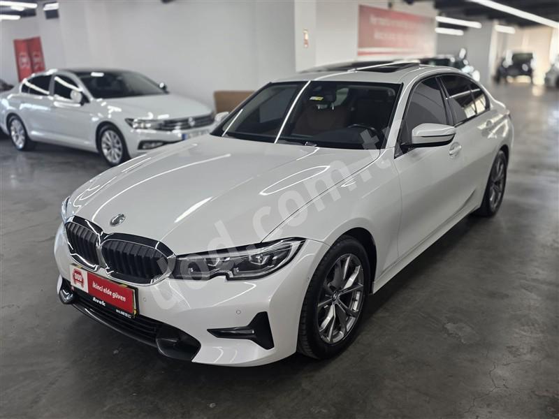 BMW 320I 2022 83.999 km